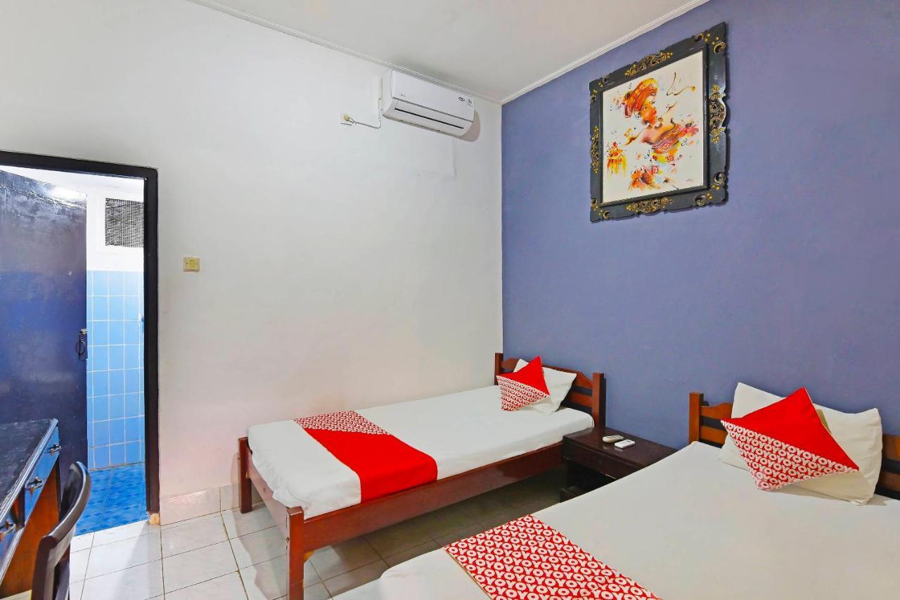 Oyo 3244 Grand Chandra Hotel Dempasar Exterior foto
